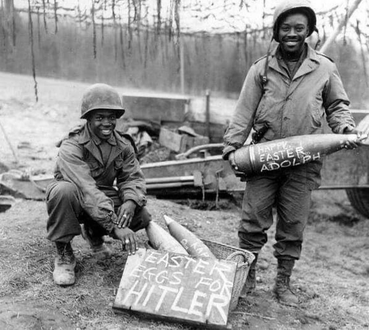 American troops celebrate Easter - 1945.jpg